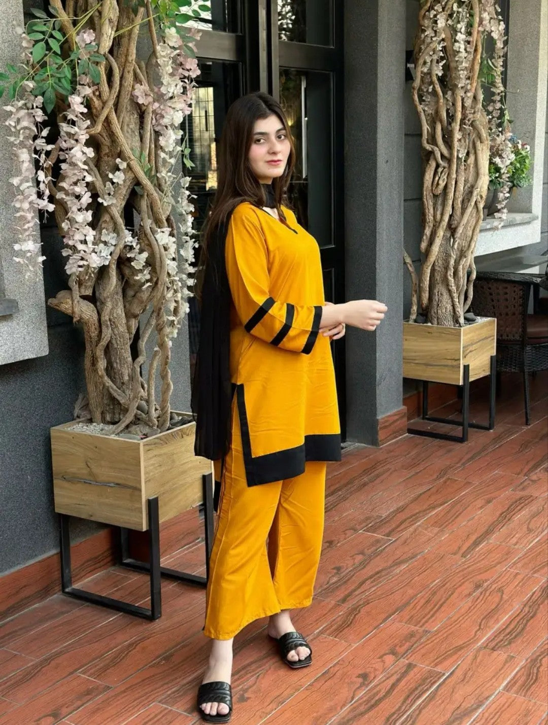 Arabic Lawn Co-ord 2 pes Suit