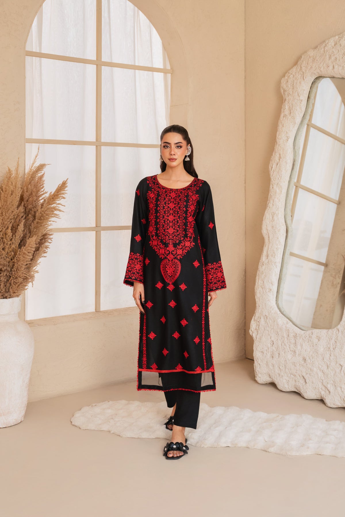 PREMIUM QUALITY 2-PIECE STICHED EMBROIDERED DRESS
