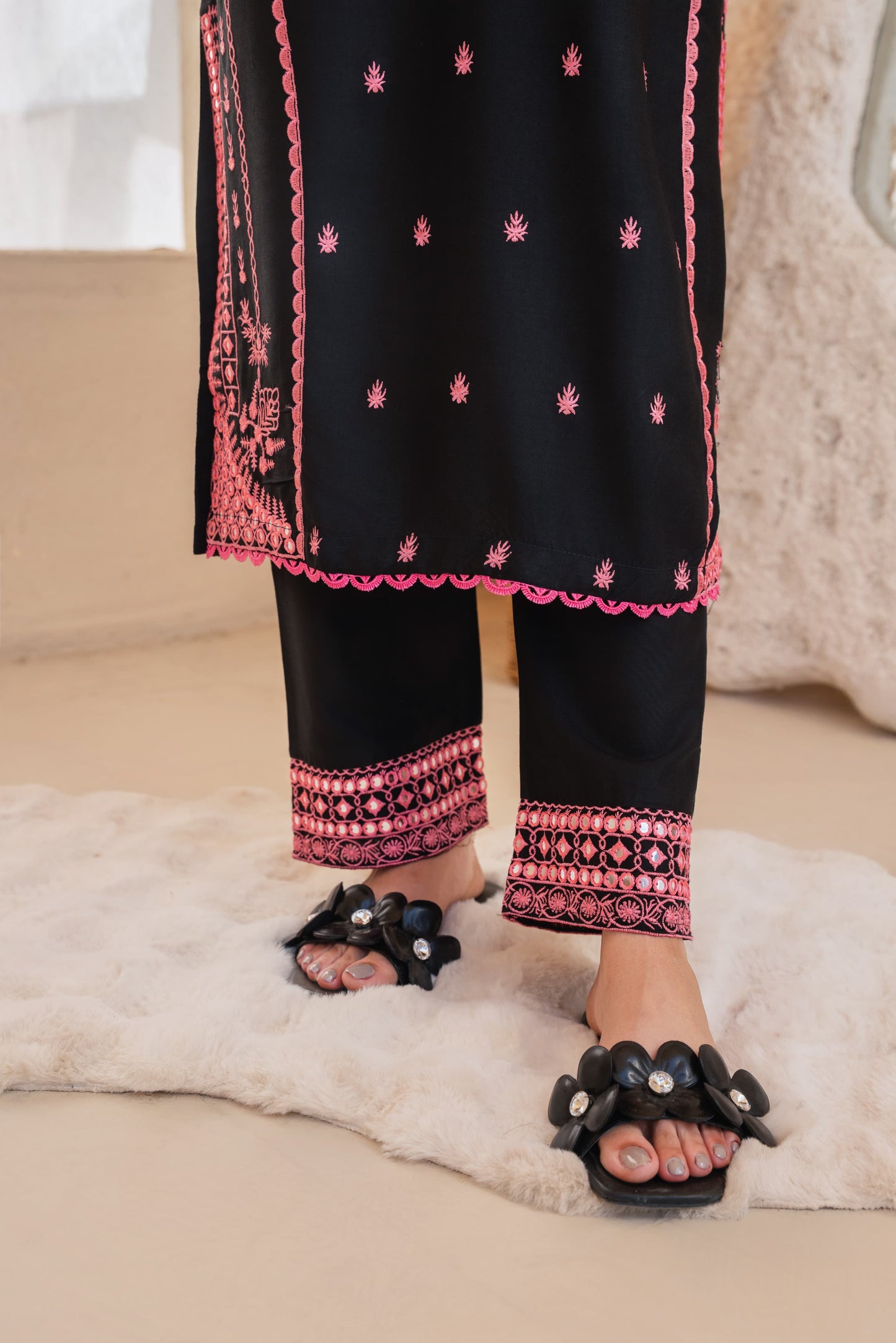 PREMIUM QUALITY 2-PIECE STICHED EMBROIDERED DRESS