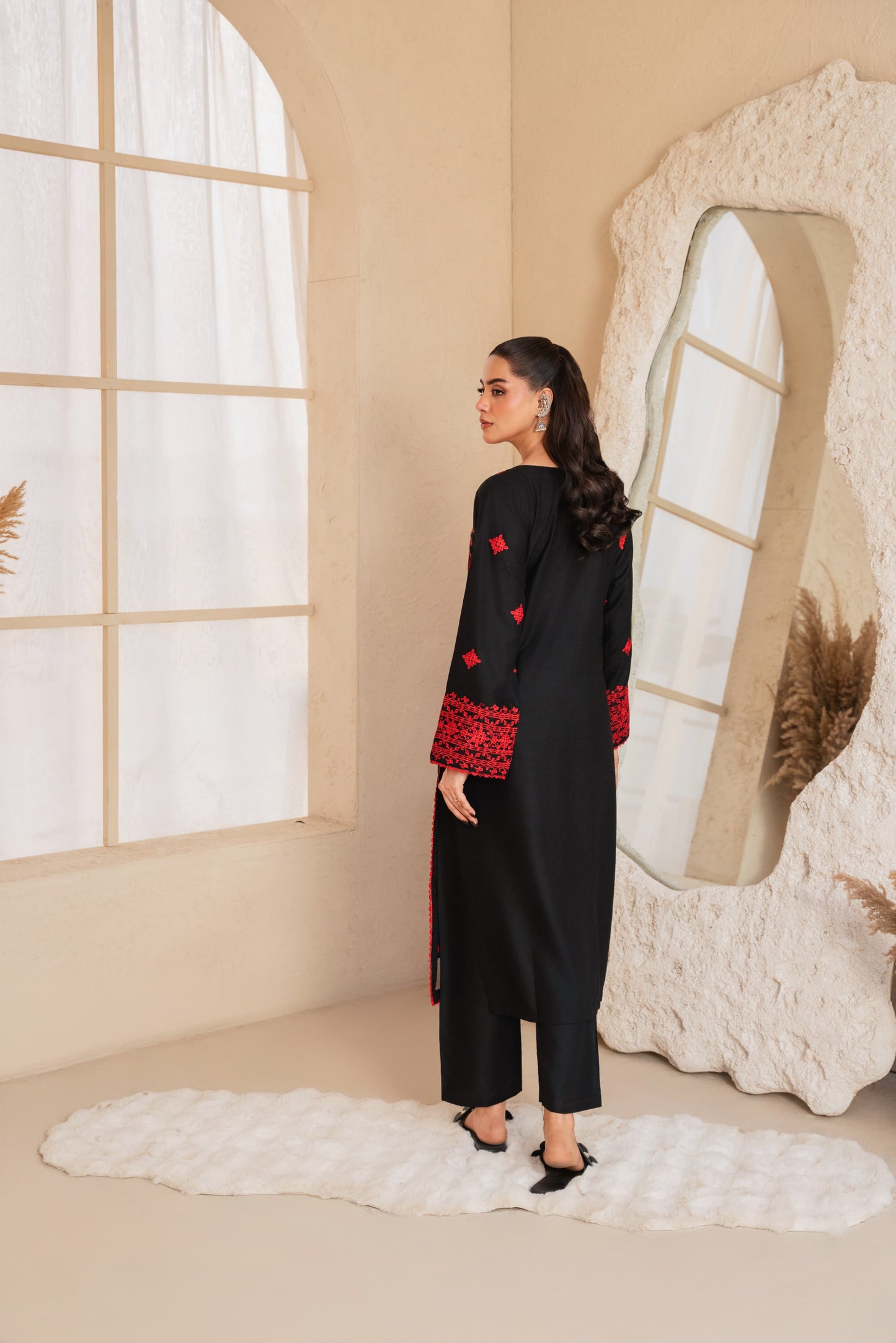 PREMIUM QUALITY 2-PIECE STICHED EMBROIDERED DRESS