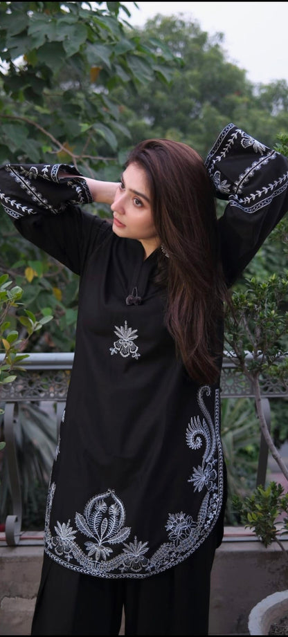 PREMIUM QUALITY 2-PIECE STICHED EMBROIDERED DRESS