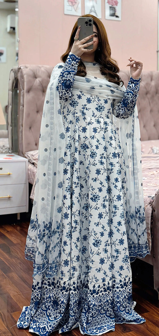 PREMIUM QUALITY STICHED LAWN MAXI DRESS