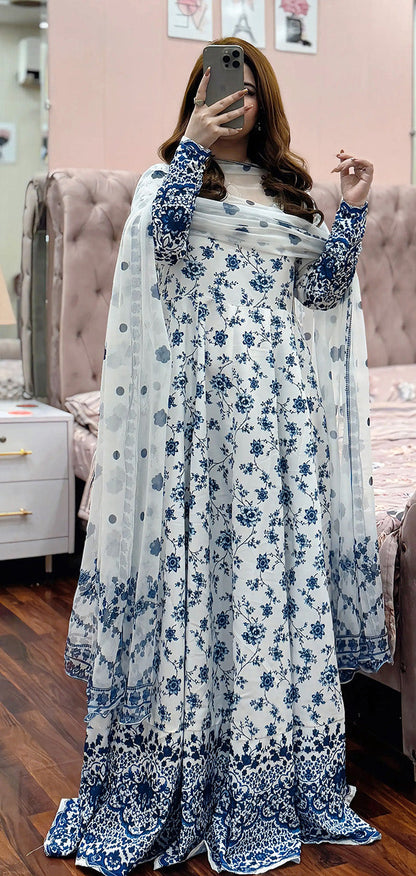PREMIUM QUALITY STICHED LAWN MAXI DRESS